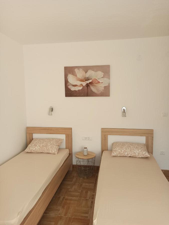 Lastva Holliday Rooms Μπούντβα Εξωτερικό φωτογραφία