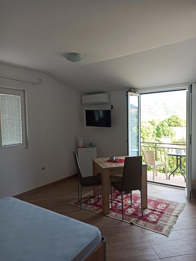 Lastva Holliday Rooms Μπούντβα Εξωτερικό φωτογραφία