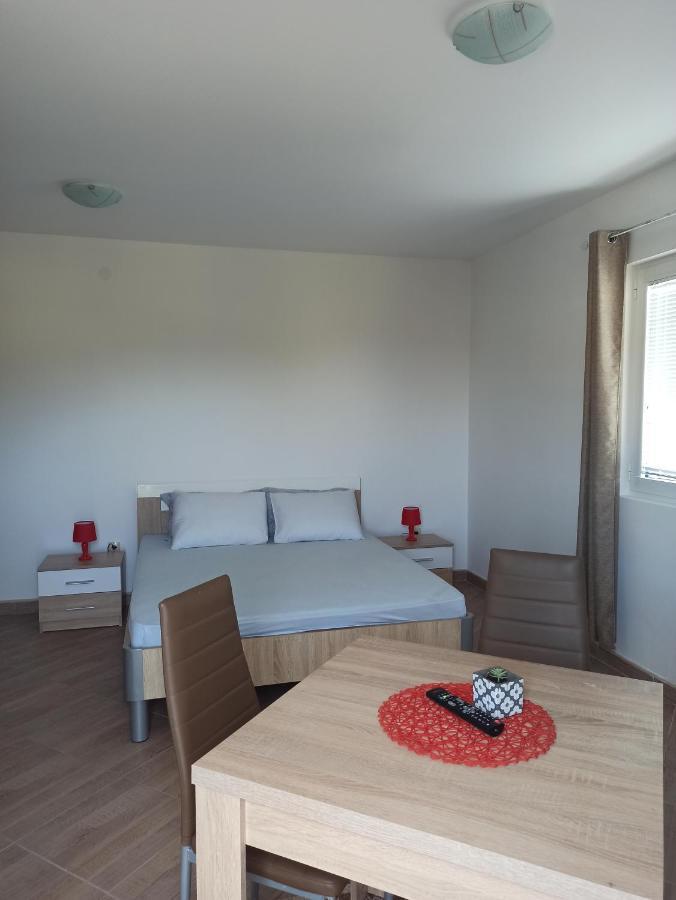 Lastva Holliday Rooms Μπούντβα Εξωτερικό φωτογραφία
