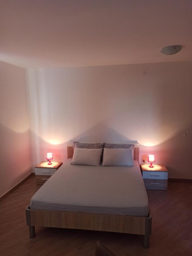 Lastva Holliday Rooms Μπούντβα Εξωτερικό φωτογραφία